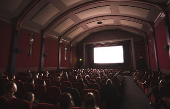 Ce que vous devez savoir sur la réouverture des salles de cinéma